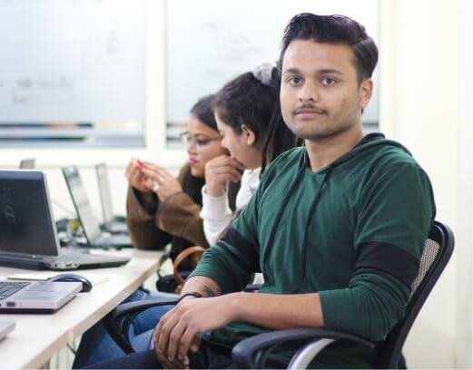 Pixel Squad, Students