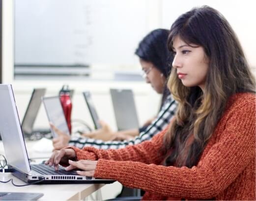 Pixel Squad, Students