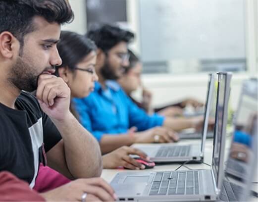 Pixel Squad, Students